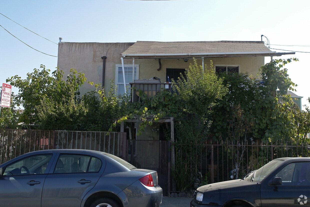 Building Photo - 1501 California Ave