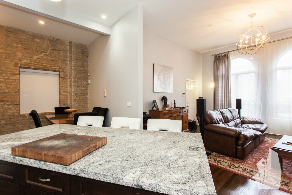 Foto principal - 2113 W Washington Blvd