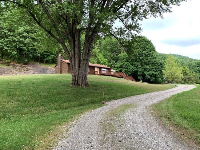 Building Photo - 340 Old Rte 22
