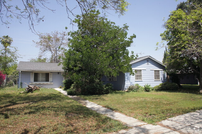 Building Photo - 22715 Sherman Way