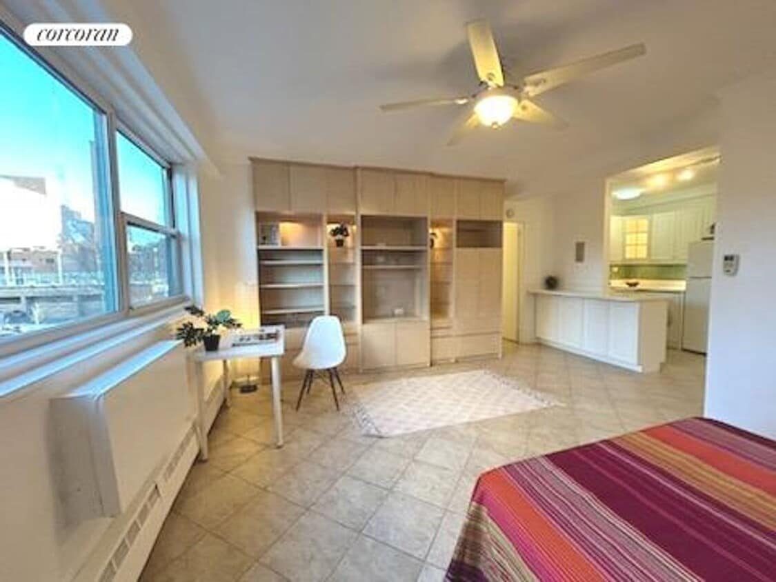 Primary Photo - 122 Ashland Pl