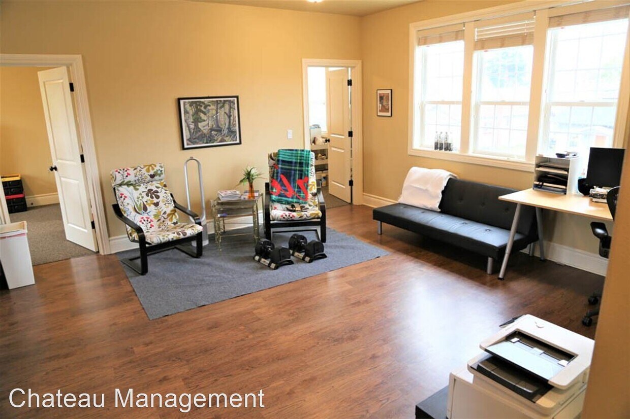 Primary Photo - 2 br, 1 bath House - 1660 NW Van Buren Ave. A