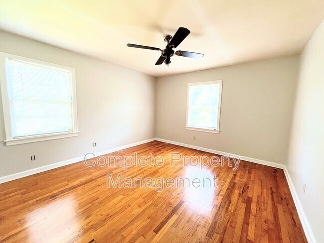 Foto del edificio - 2608 2nd St NW