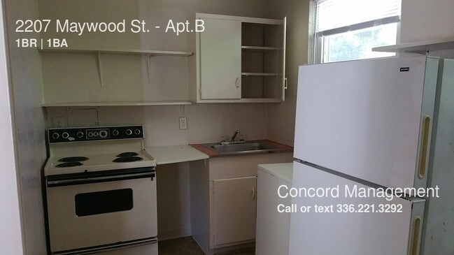 Building Photo - 2207 Maywood St