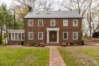 Building Photo - 29 Gammons Rd