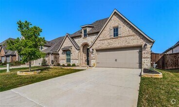 Building Photo - 1009 Queens Lk Trl