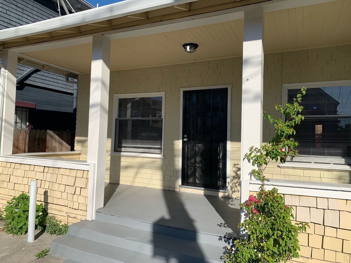 826 Athens Ave, Oakland, CA 94607 House Rental in Oakland, CA