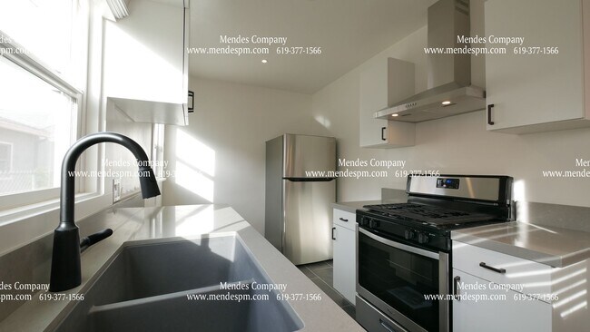Building Photo - Gorgeous Remodeled 1 Bd/1Bth Spanish Cotta...