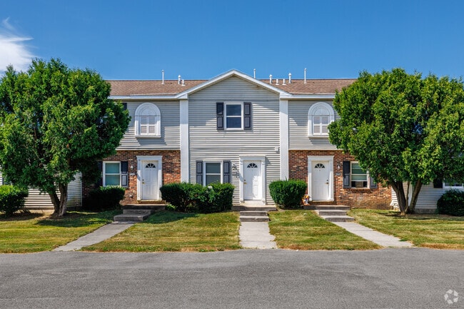 Building Photo - Pleasant Creek Meadows