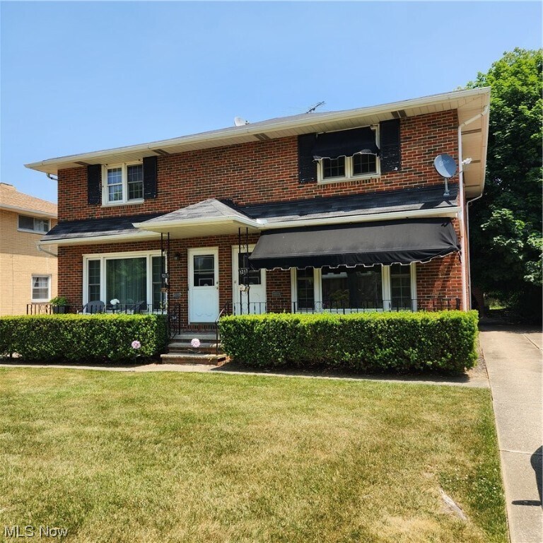 Primary Photo - 1215-1217 Bonnie Ln