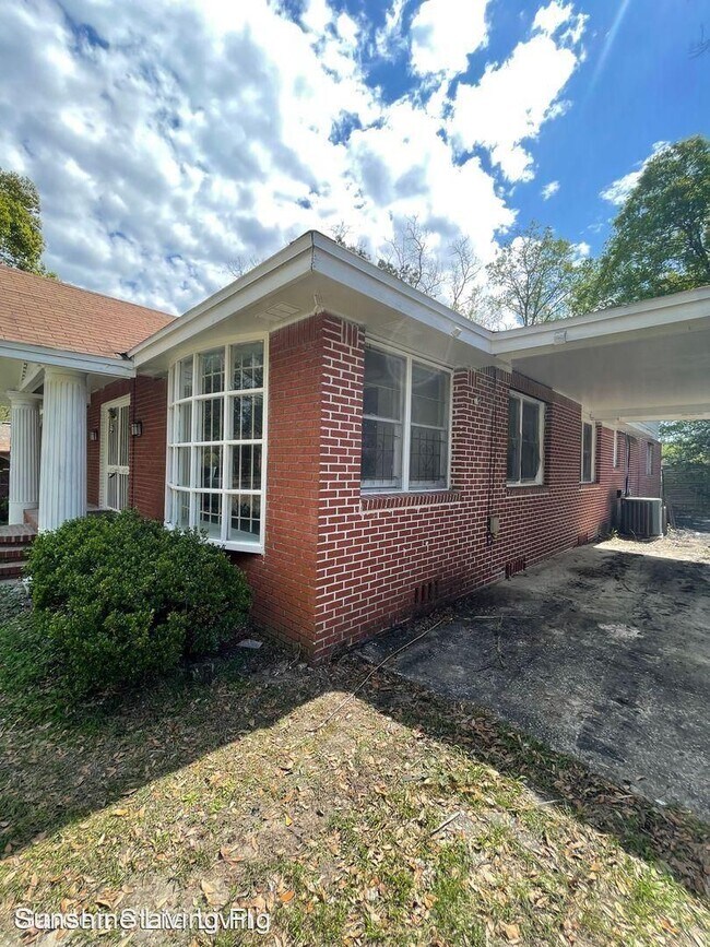 Foto del edificio - 5 br, 3 bath House - 1728 W 43rd Street