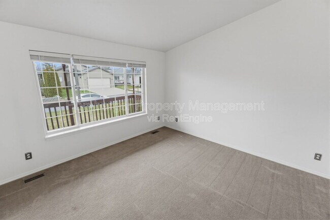 Building Photo - 3628 E 23rd Ave