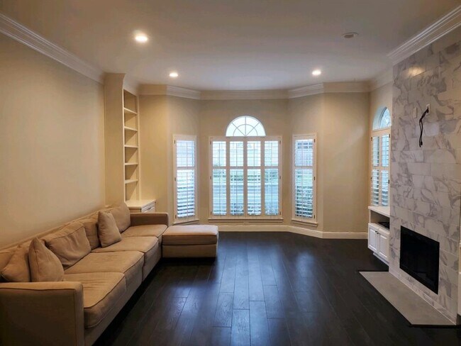 Foto del edificio - 3812 W Alabama St