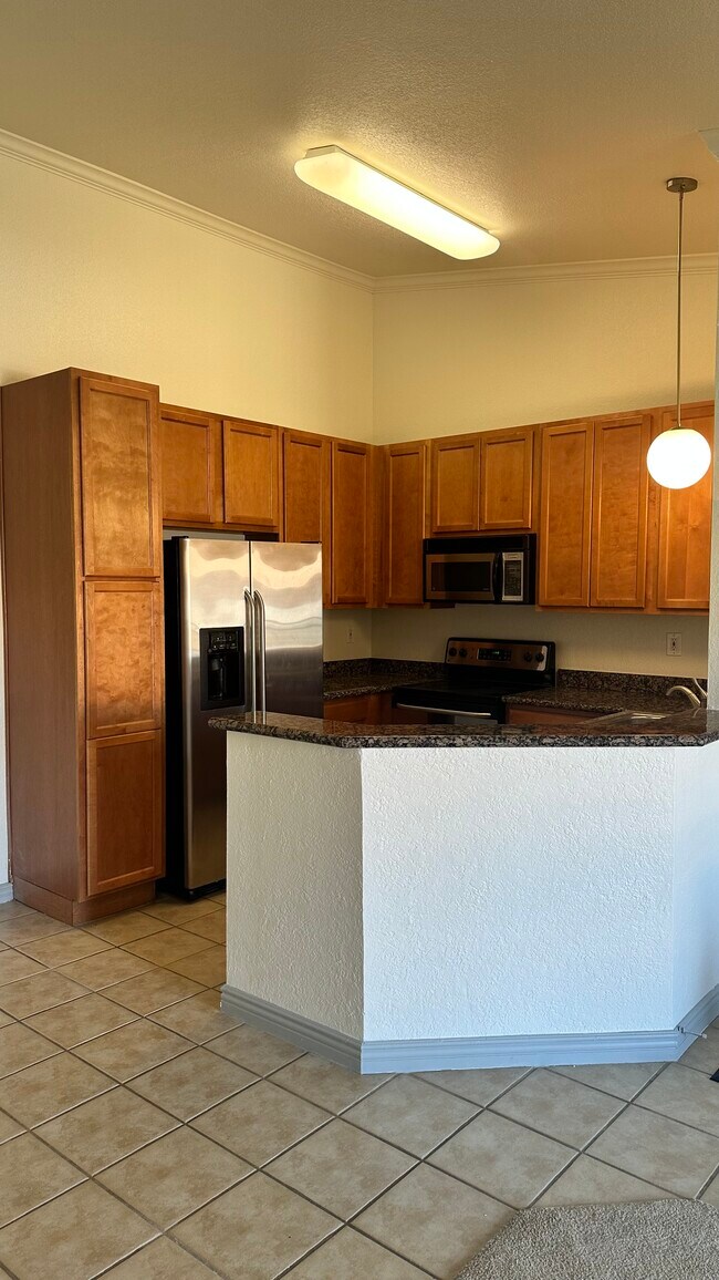 Building Photo - 78650 Avenue 42