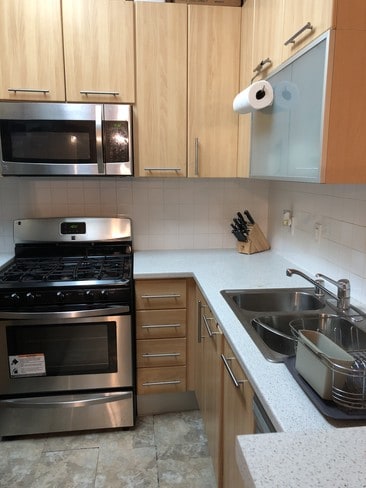 Kitchen area - 7037 La Tijera Blvd
