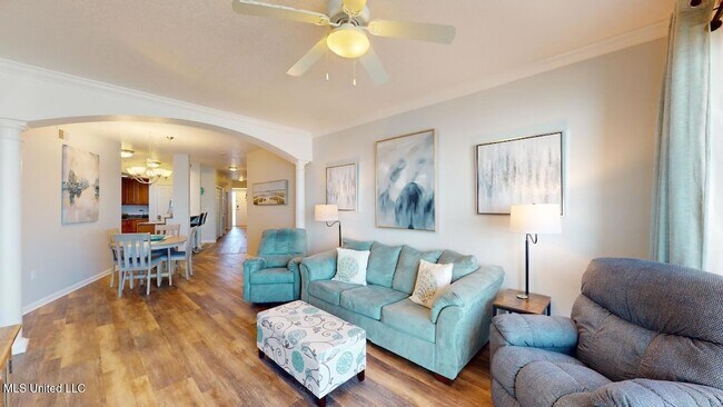 Foto del edificio - 2228 Beach Dr