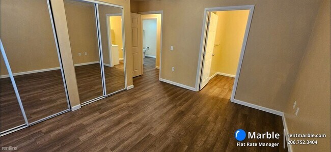 Building Photo - 2 br, 2 bath Condo - 33020 10th Ave SW