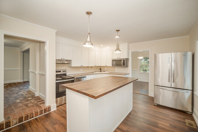 Foto del edificio - 132 Oak Trail