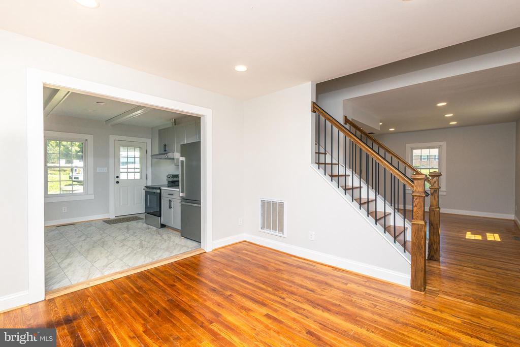Foto principal - 16157 Patrick Ave