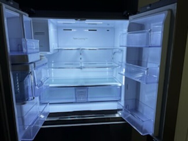 Foto del edificio - Whether you just want the extra room or ne...