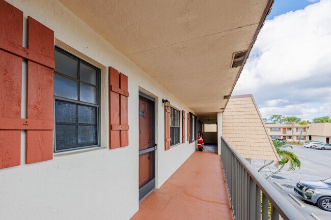 Foto del edificio - 4708 Oak Terrace Dr