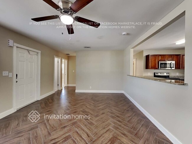 Building Photo - 2490 Florida Mango Rd