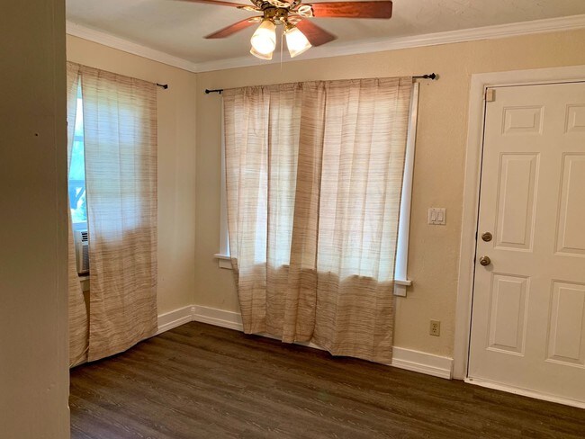 Foto del edificio - 2 br, 1 bath House - 825 E. Eufaula Street