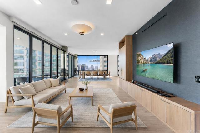 Foto del edificio - 2604 Fifth Ave
