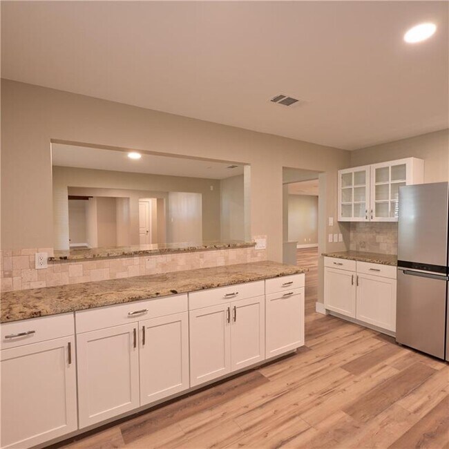 Foto del edificio - 2106 S Colorado St