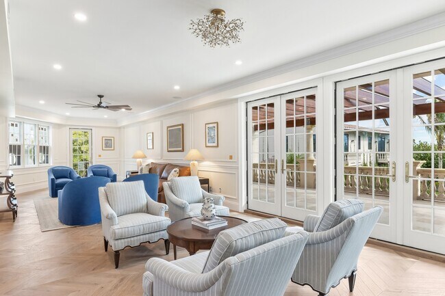 Foto del edificio - 2590 Shore Ln