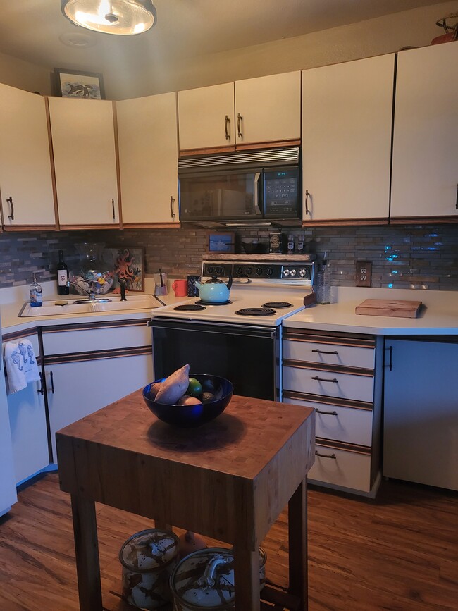 A lot of kitchen storage - 2855 S Forrest St