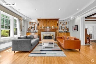 Building Photo - 75 Ascan Ave