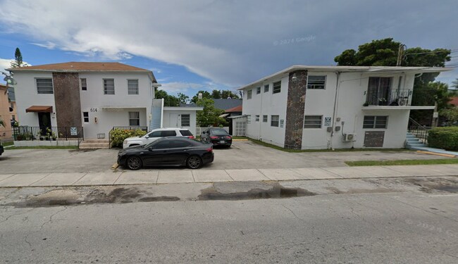 Foto del edificio - Little Havana 2BR | Assigned Parking | Water Included