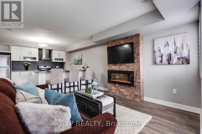 Building Photo - 9 Pallock Hill Way