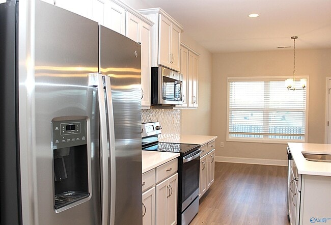 Building Photo - 114 Bella May Ln