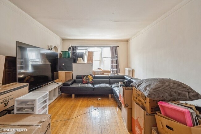 Foto del edificio - Irving Park 1 bed, across from park,Free h...