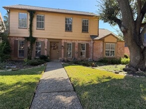 Building Photo - 20307 Pittsford Dr