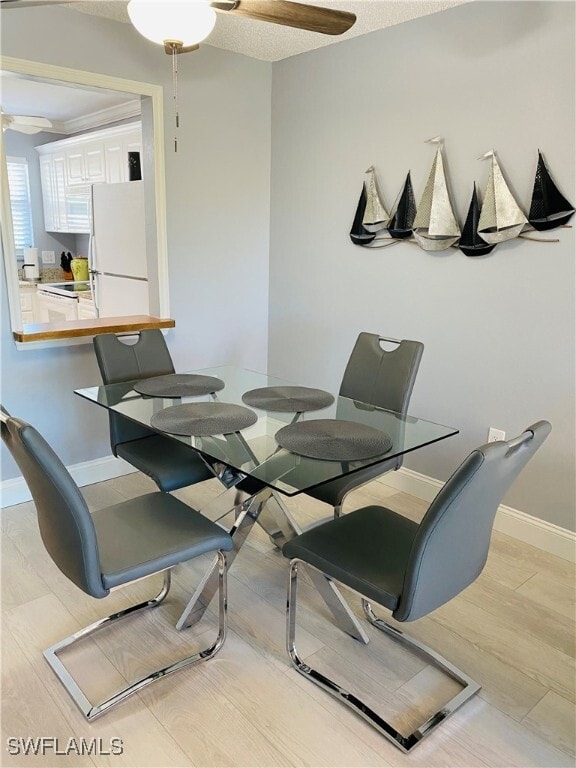 Foto del edificio - 400 Forest Lakes Blvd