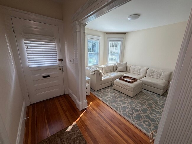 Building Photo - 99 Fayerweather St