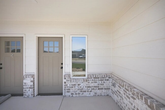 Building Photo - 121 Mendocino Ct