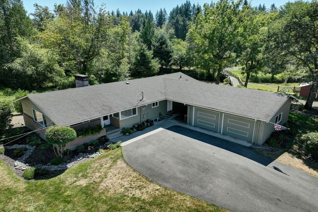 Building Photo - 3bd/1.75ba Issaquah Home