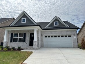 Building Photo - 737 Rex Dr