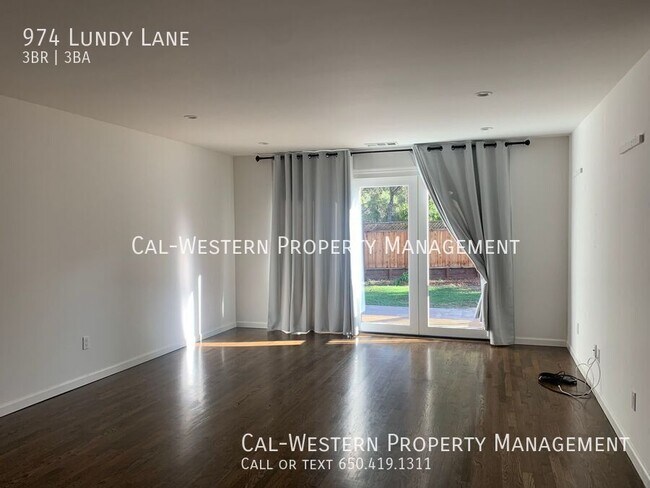 Foto del edificio - 974 Lundy Ln