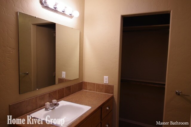 Foto del edificio - 3909 W Taft St