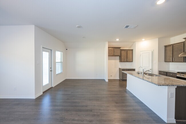 Foto del edificio - 400 Willow View Way