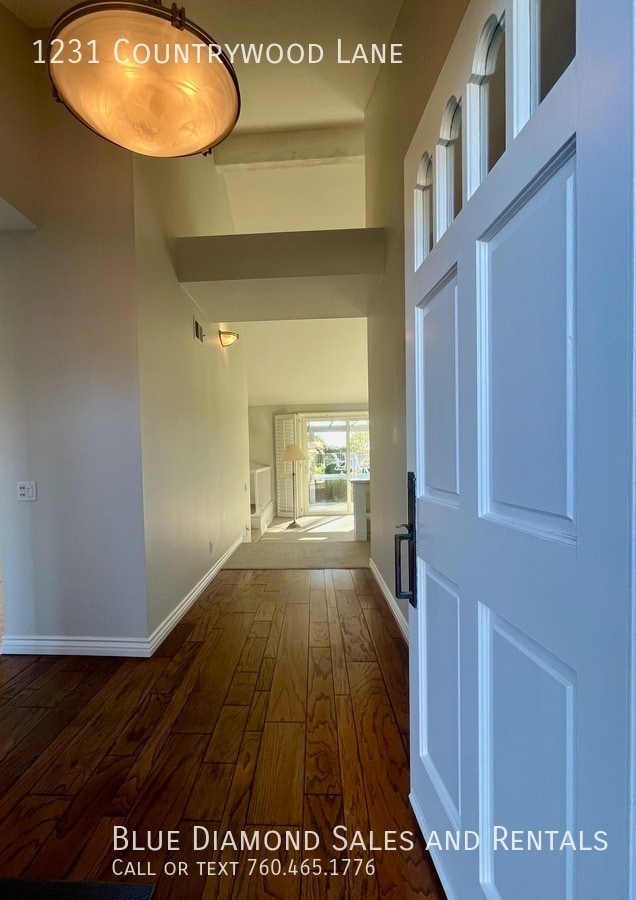 Foto del edificio - 1231 Countrywood Ln