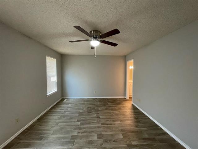 Building Photo - 3718 French Wood Dr