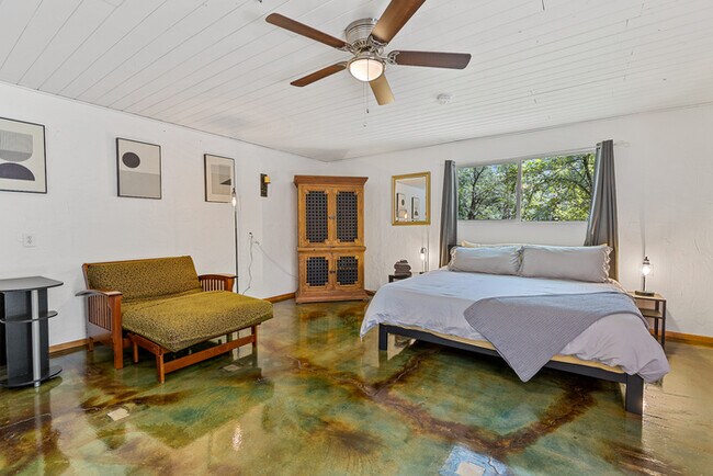 Foto del edificio - Oakmont Retreat