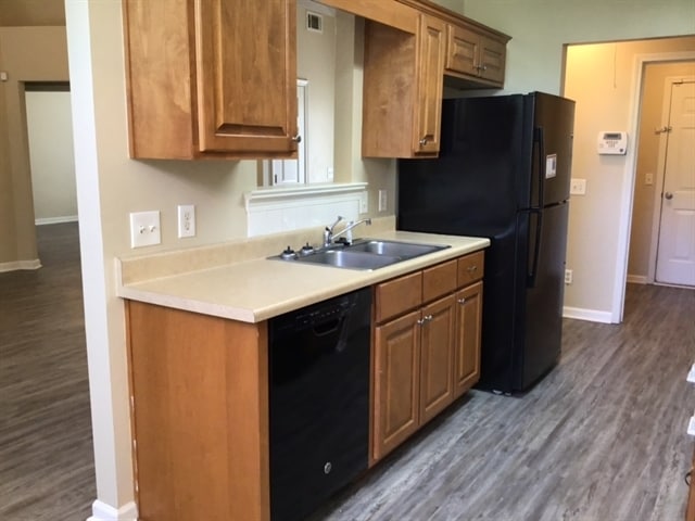 Foto del edificio - 139 W Tisbury Ln