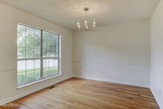 Building Photo - 4 br, 2 bath House - 1101 Pebble Creek Ct E